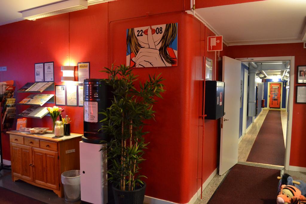 Soedra Bergets Vandrarhem Sundsvall Extérieur photo